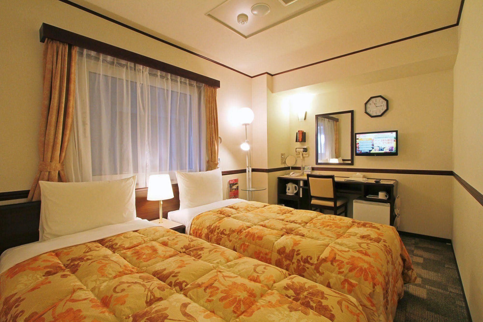 Toyoko Inn Fujisan Mishima-Eki Mishima  Exterior photo